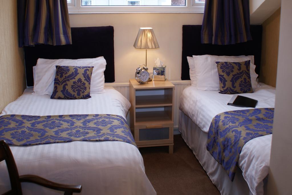 Adelphi Guest House Southport Habitación foto